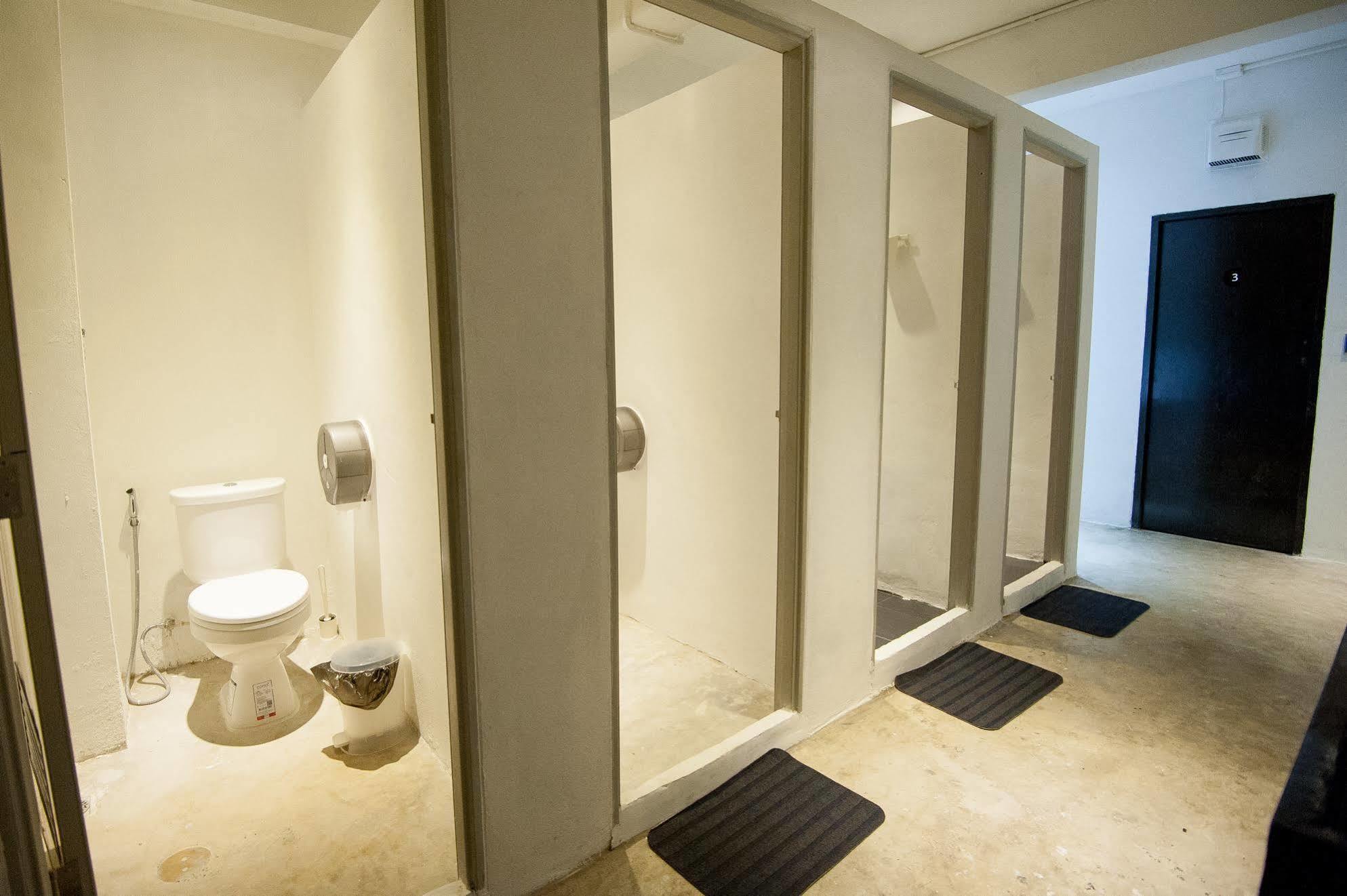Seek Sleep Hostel Bangkok Luaran gambar